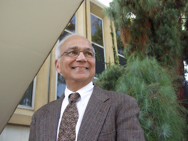 Engineering professor Subhash Mahajan.